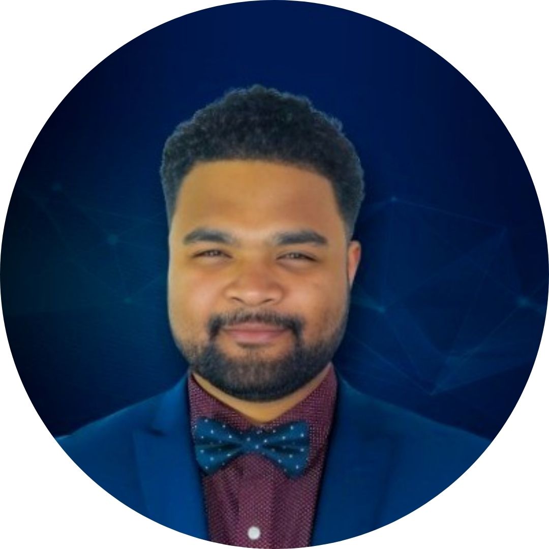 Chris Mateo Headshot